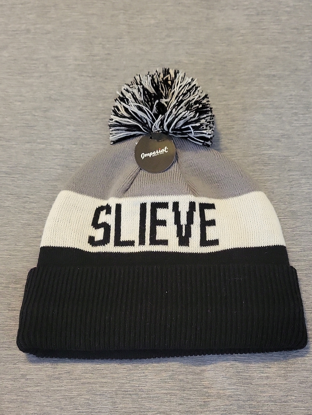 Slieve Donard Hotel Adult Beanie NWT